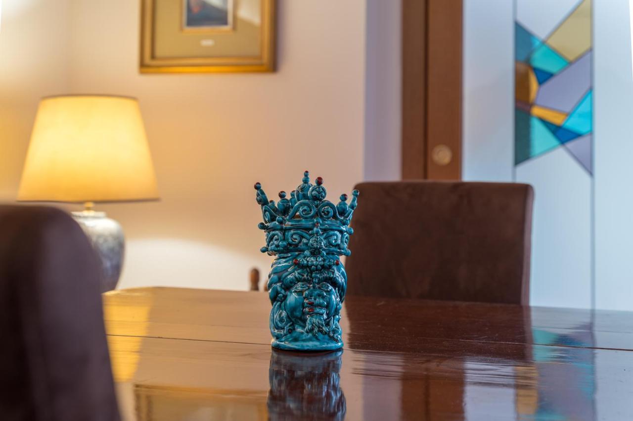 A Casa Del Gioielliere Apartment ปาแลร์โม ภายนอก รูปภาพ