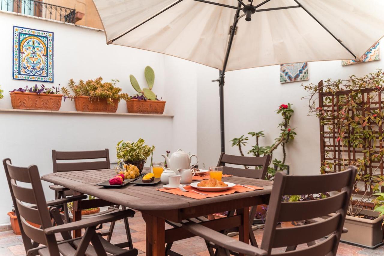 A Casa Del Gioielliere Apartment ปาแลร์โม ภายนอก รูปภาพ