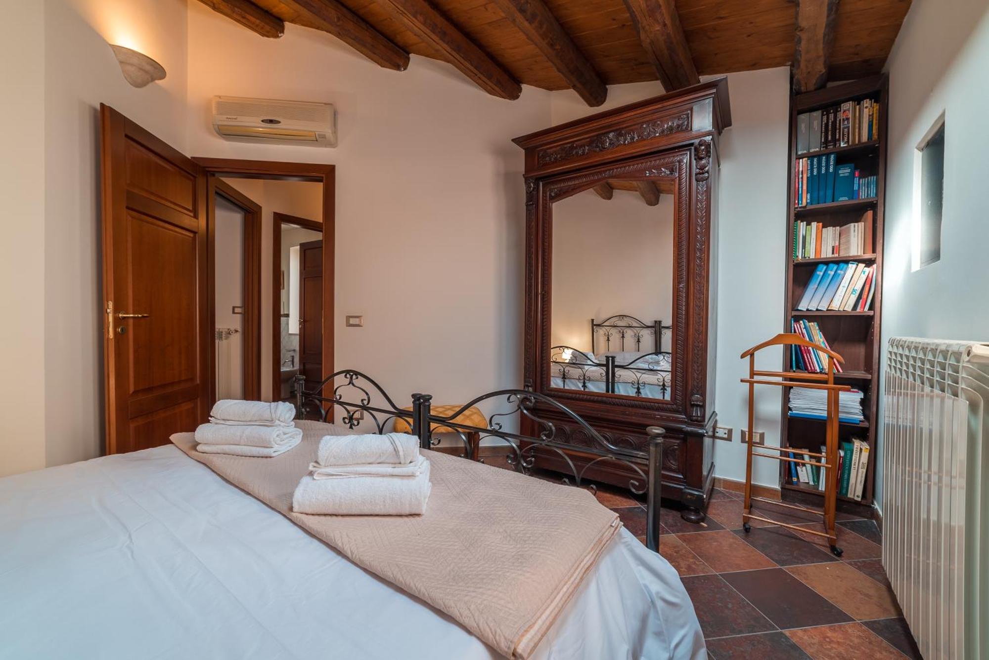 A Casa Del Gioielliere Apartment ปาแลร์โม ภายนอก รูปภาพ